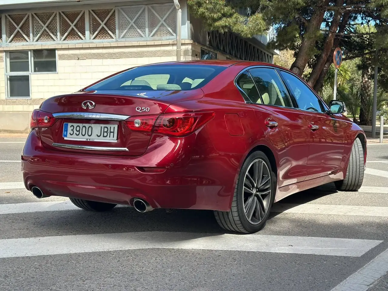 Infiniti Q50