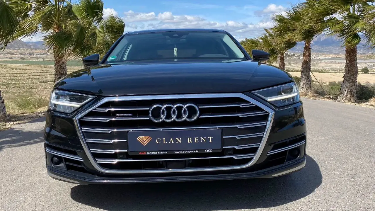 AUDI A8 Long
