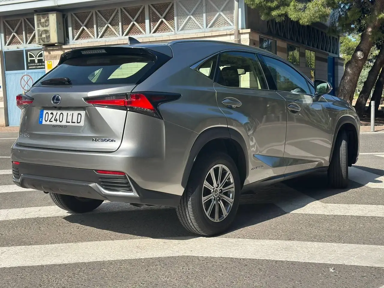 Lexus NX 300