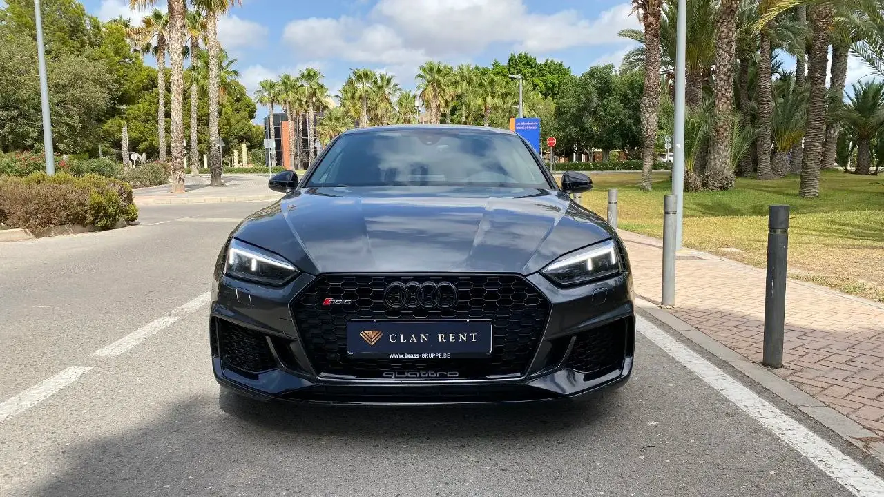 AUDI RS5