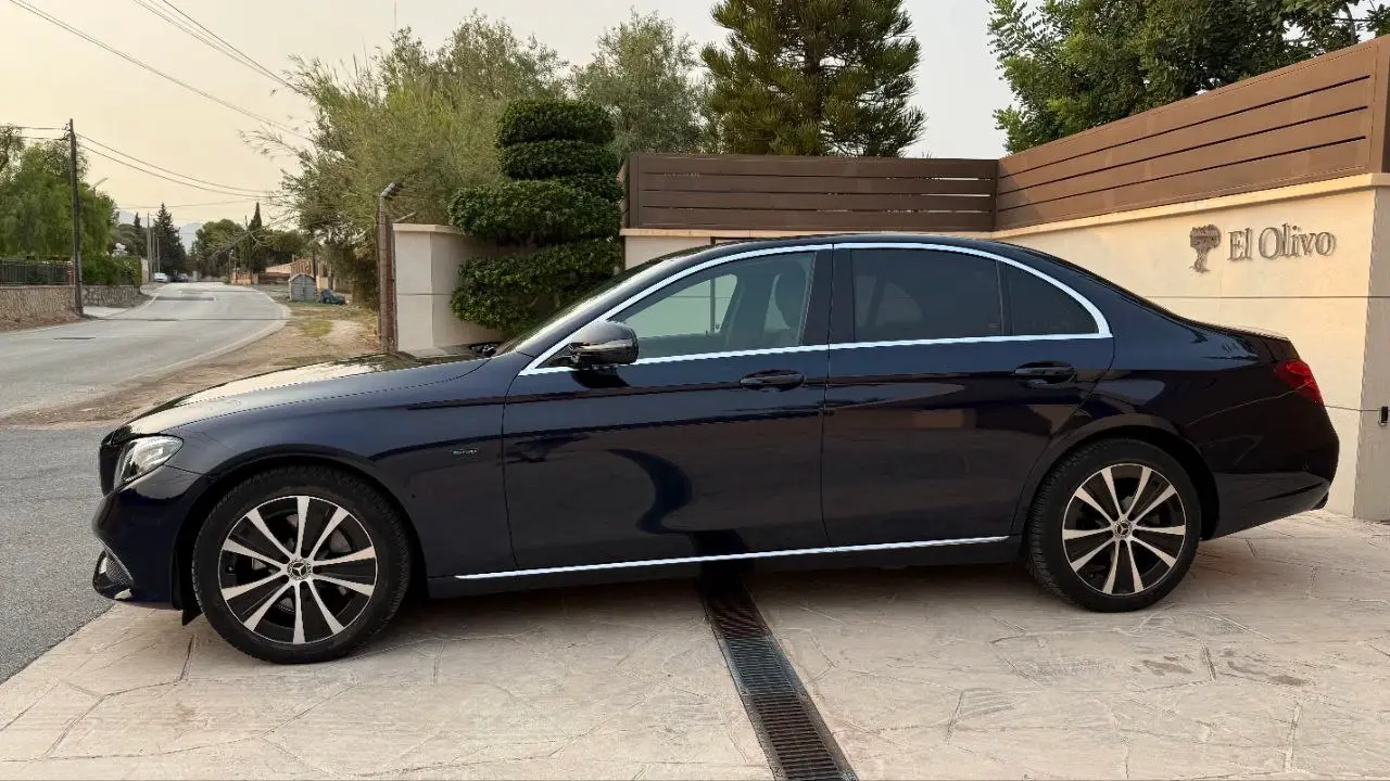 Mercedes Benz E-class 300de EQ Power