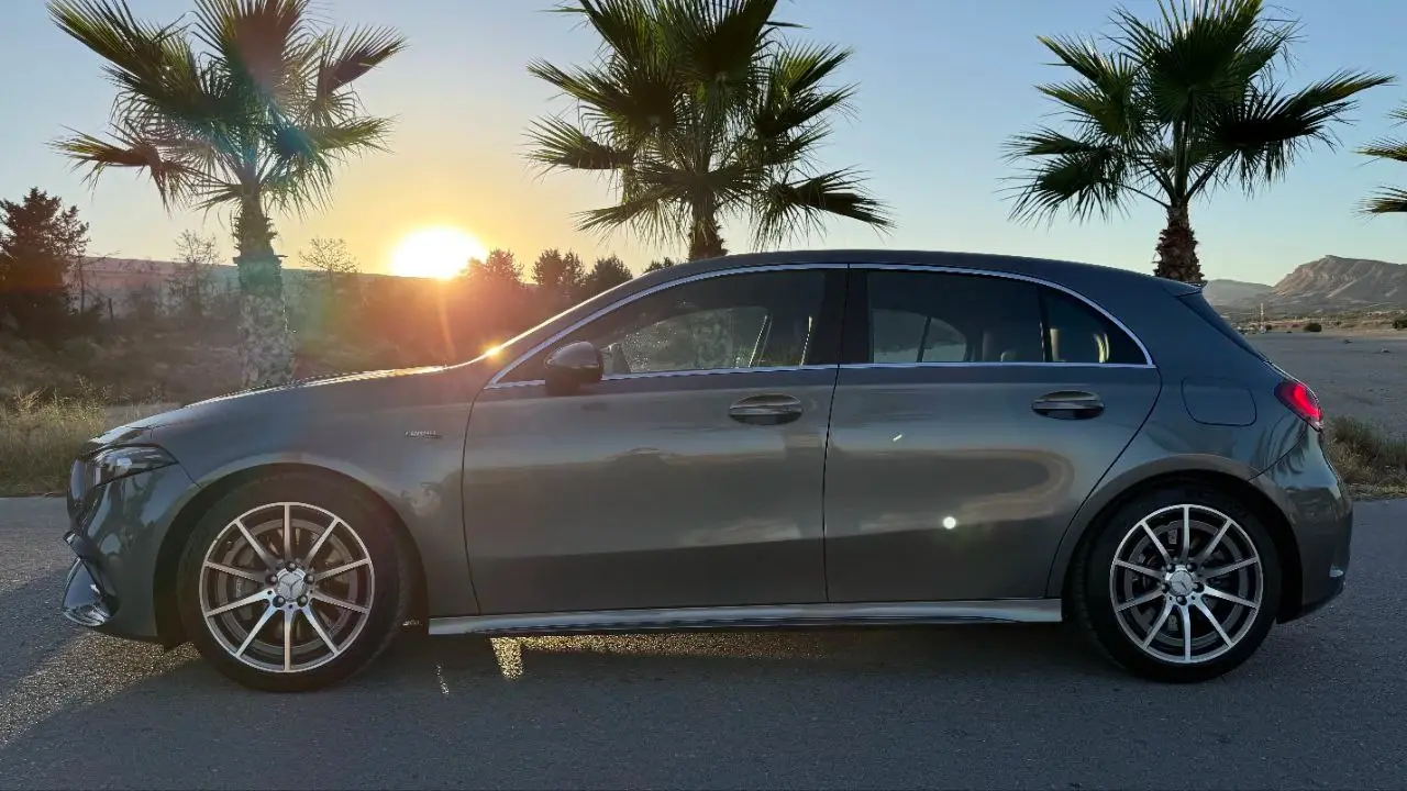 Mercedes Benz A 45 AMG