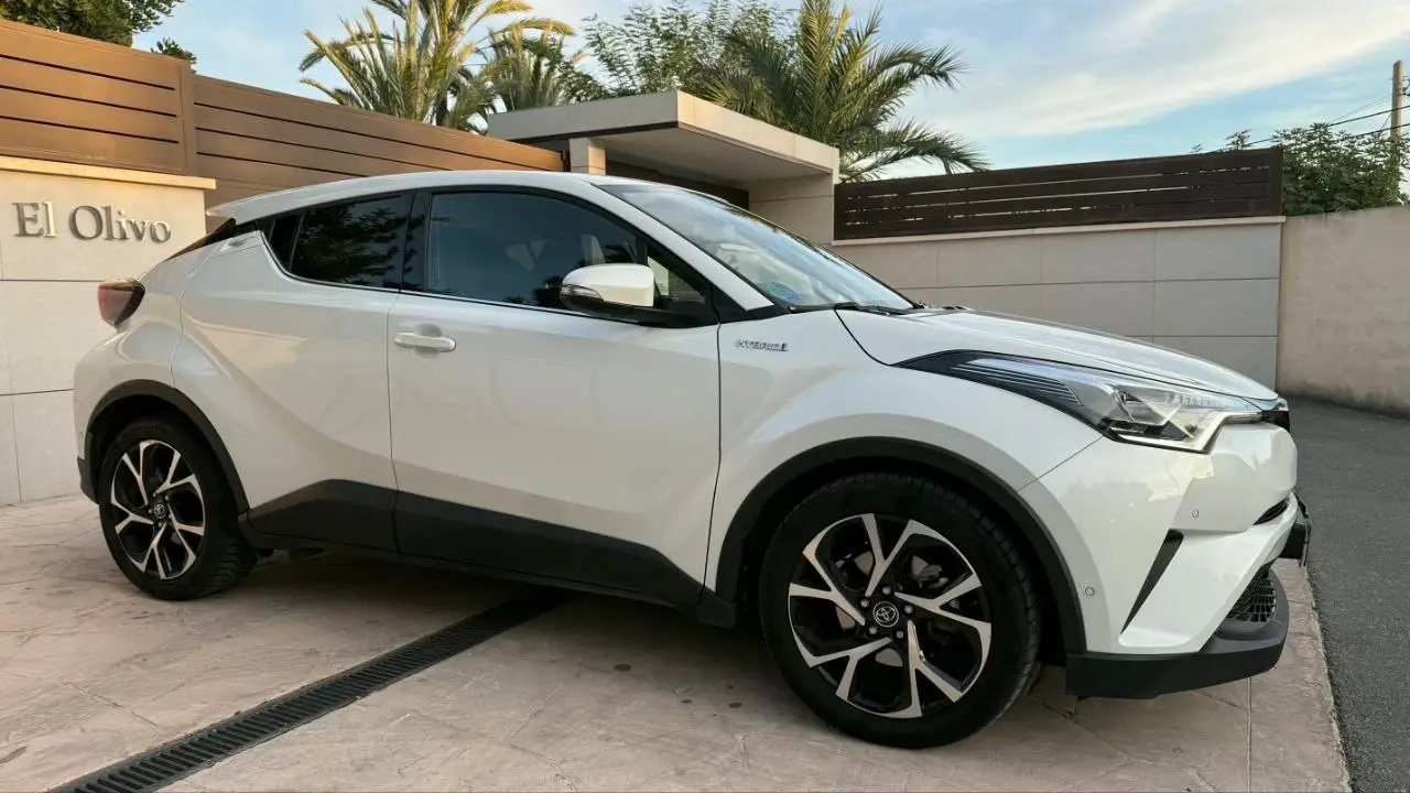 Toyota C-HR Hibrid