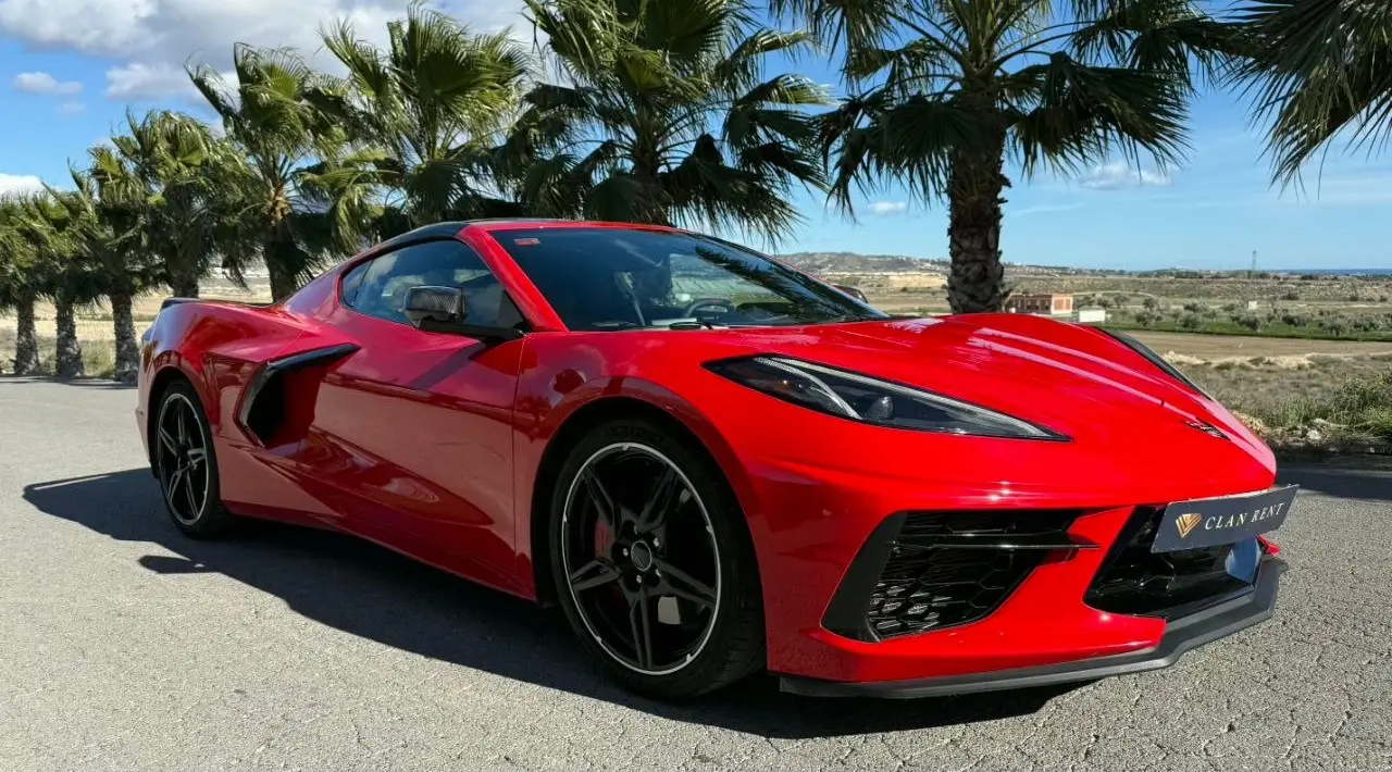 Corvette Stingray C8