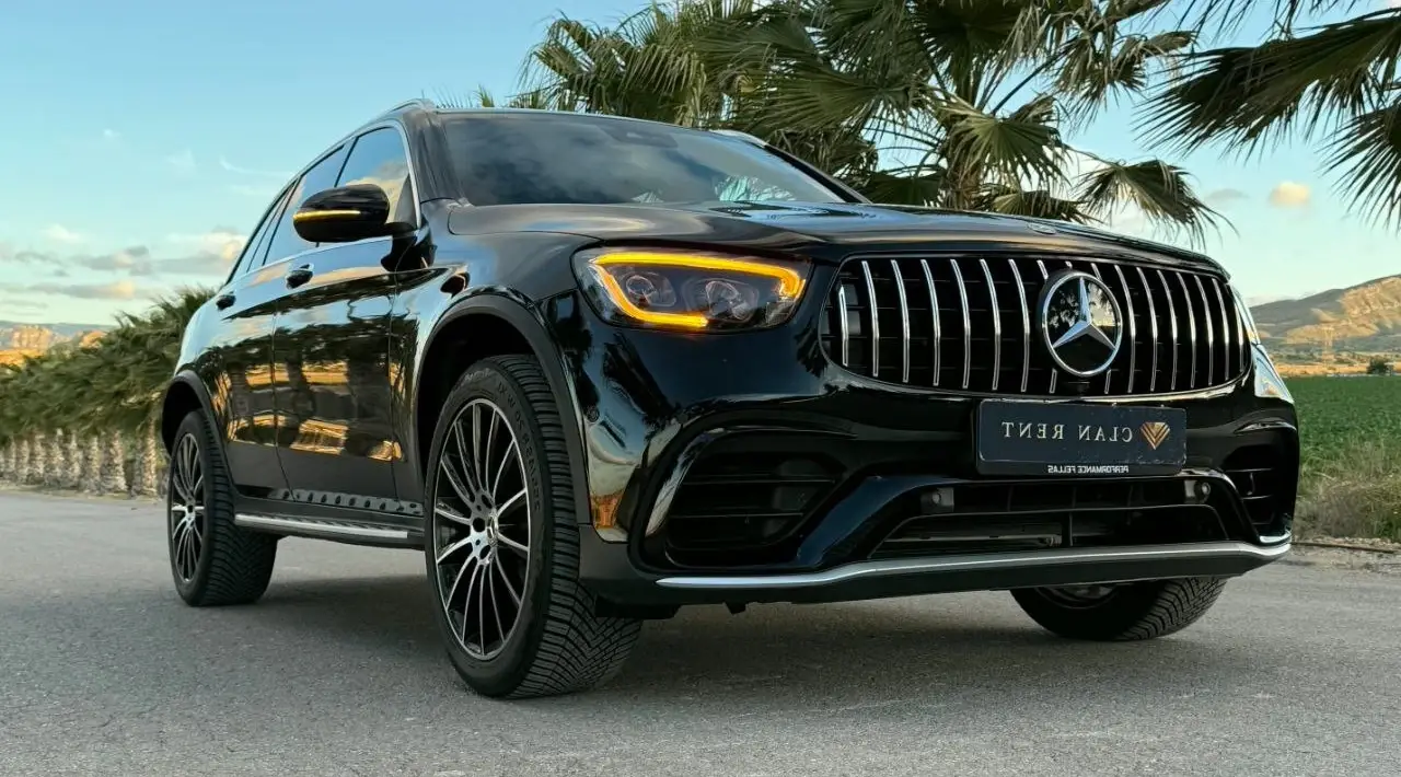 Mercedes Benz GLC 300 AMG 2022
