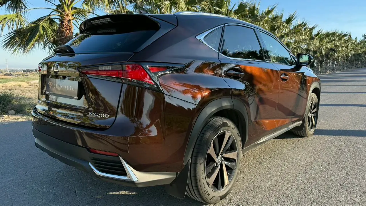 Lexus NX 200