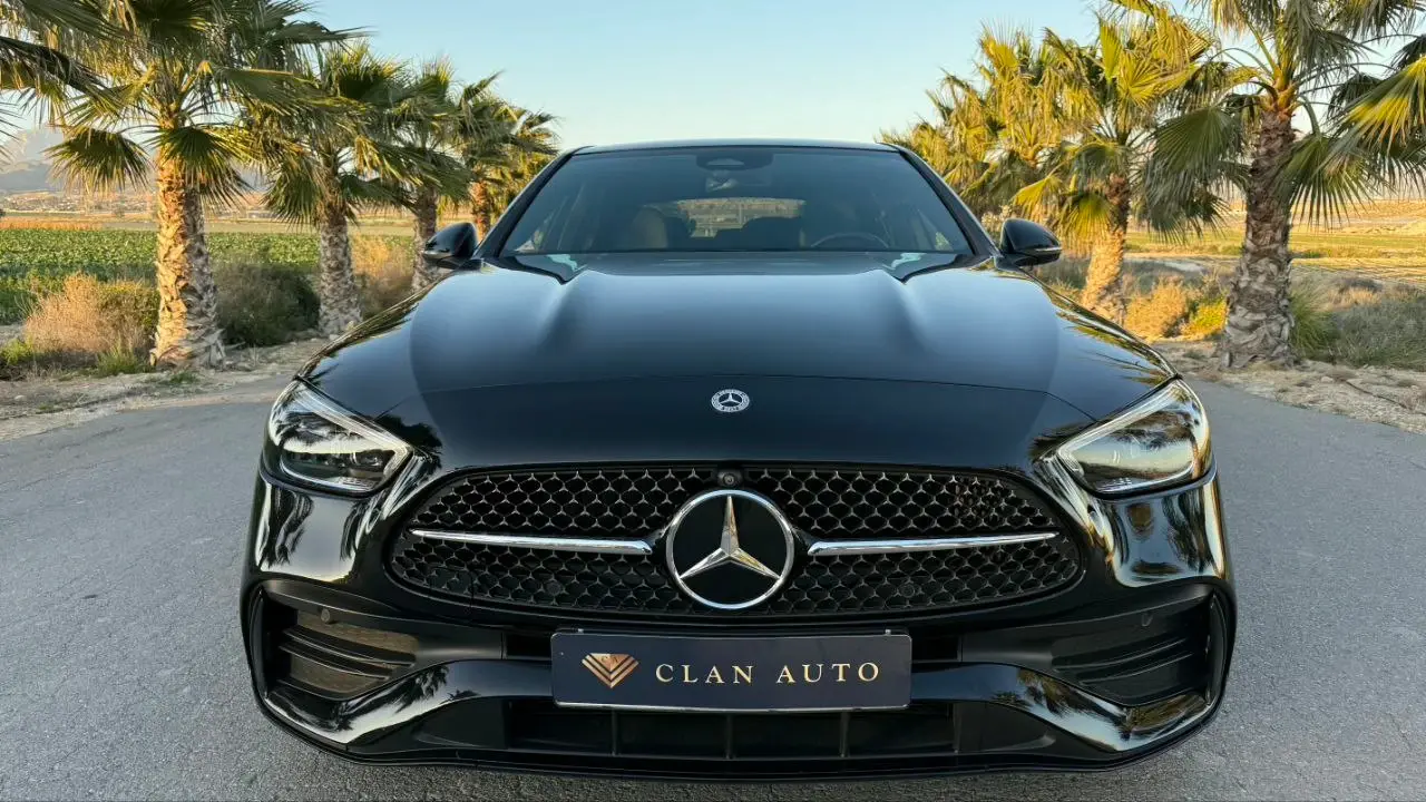Mercedes Benz C180