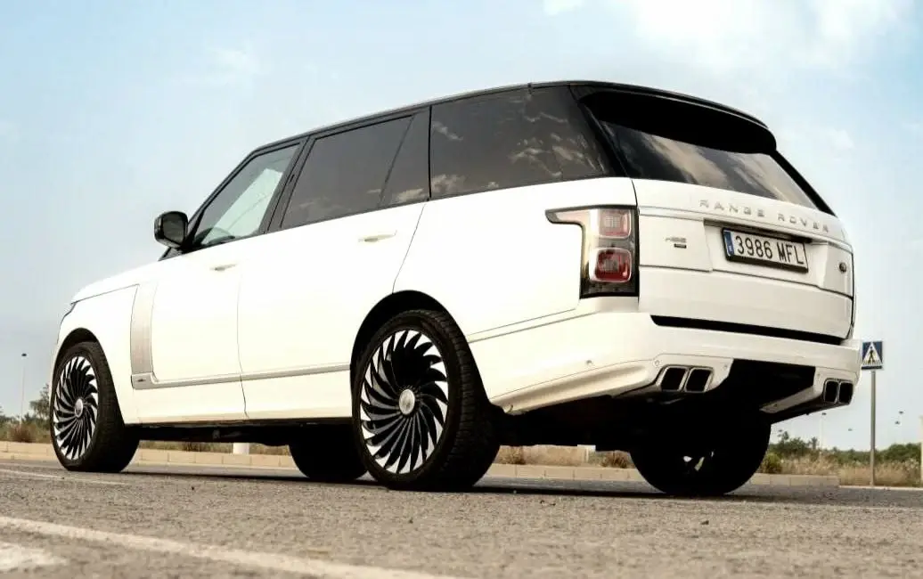 Range Rover Vogue Long Supercharged