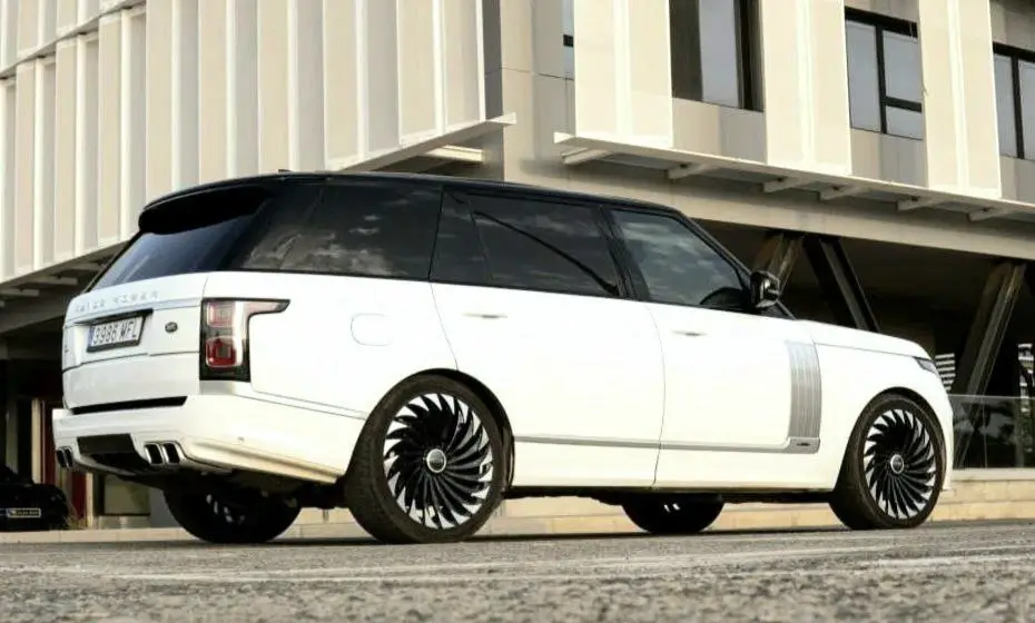 Range Rover Vogue Long Supercharged