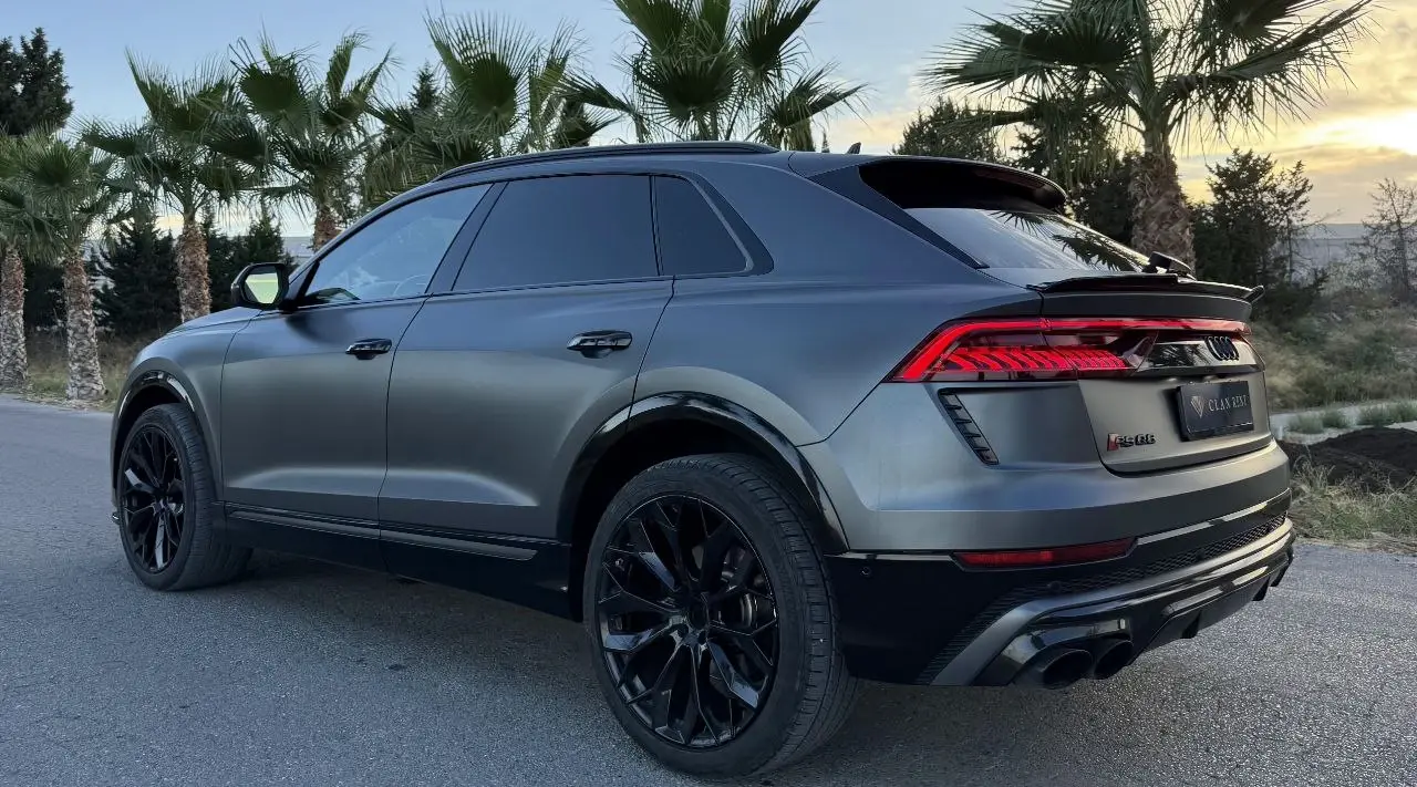 AUDI Q8 RS